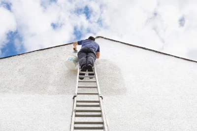 Peinture extérieure à Môlay — façades et ravalement